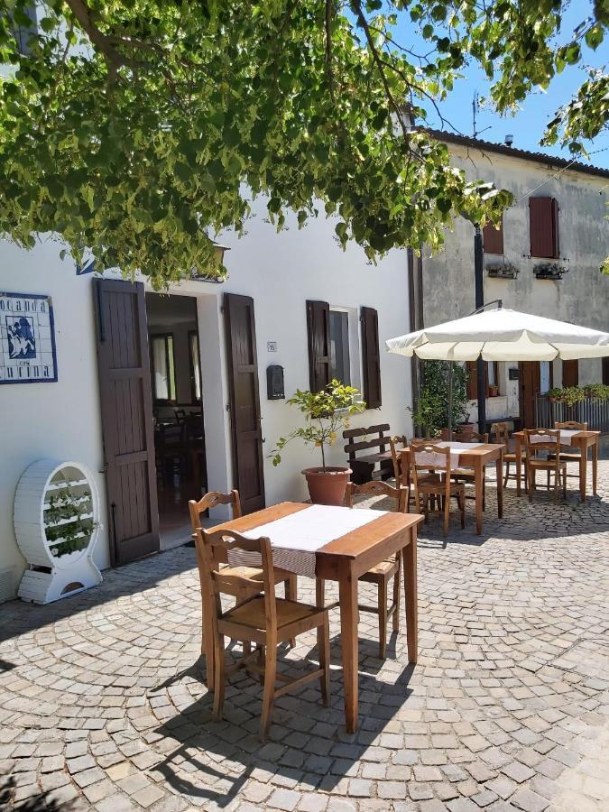 מלון Gemmano Locanda Delle Grotte Di Onferno מראה חיצוני תמונה