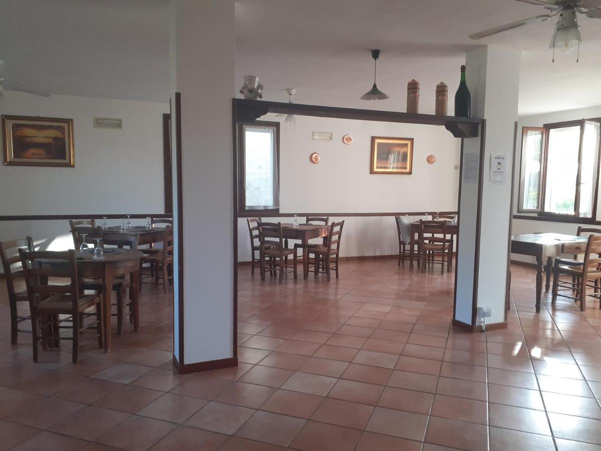 מלון Gemmano Locanda Delle Grotte Di Onferno מראה חיצוני תמונה