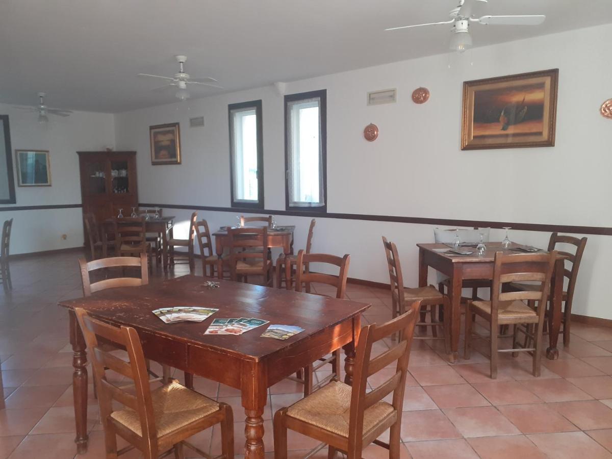 מלון Gemmano Locanda Delle Grotte Di Onferno מראה חיצוני תמונה